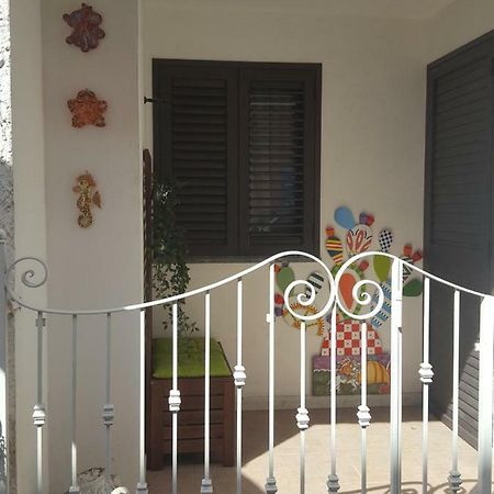 Monovano di Schisó Giardini-Naxos Exterior foto