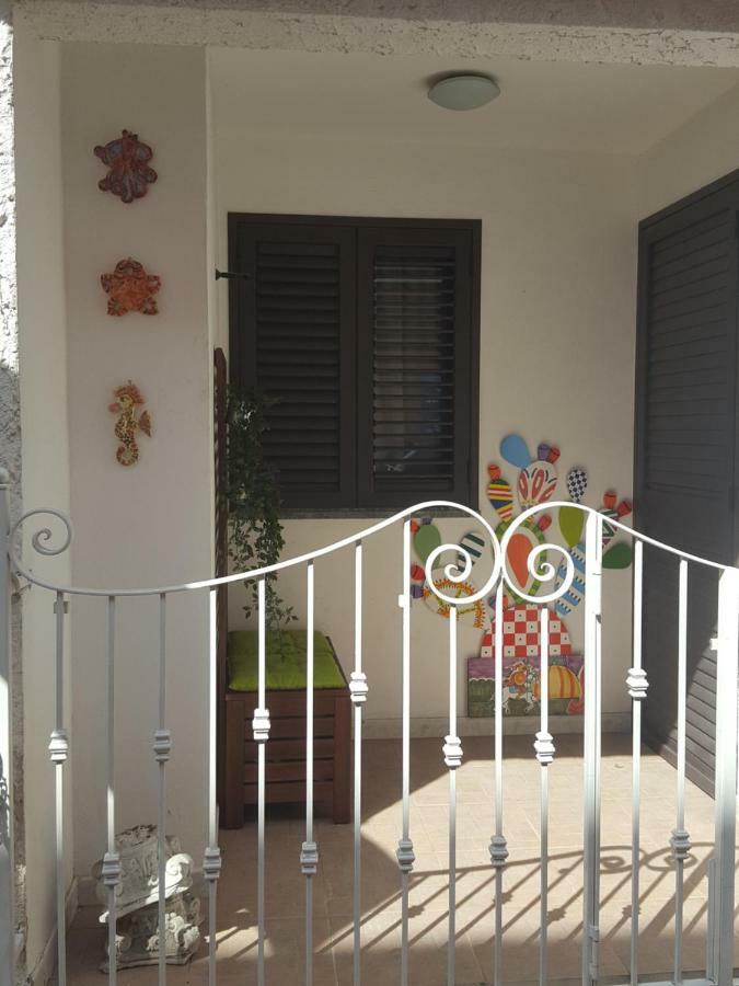 Monovano di Schisó Giardini-Naxos Exterior foto